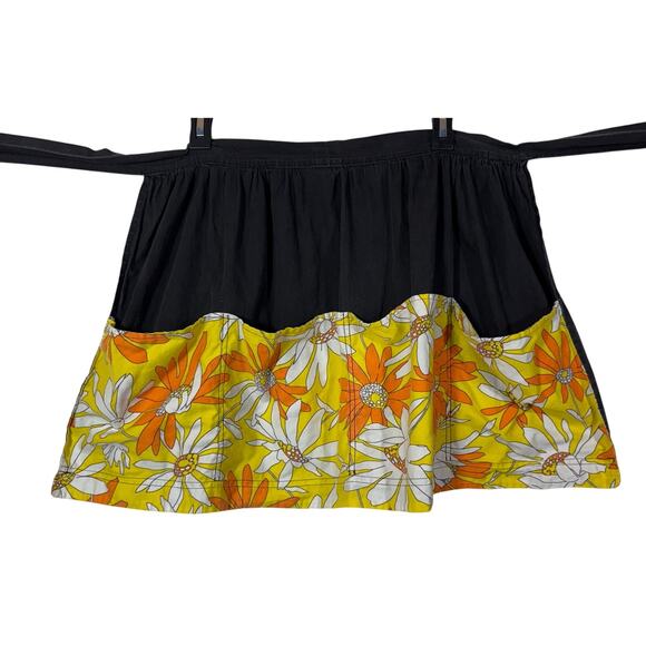 Black Yellow Flower Power Apron with Large Pockets Vintage Handmade One Size - Picture 10 of 12